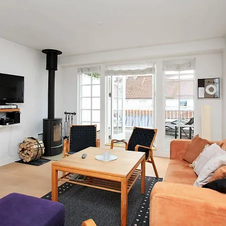 4 Person In Nyk Bing Sj Rørvig
